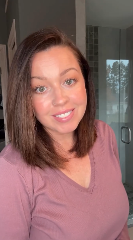 Customer photo of short hair styled with Aurise Sculpt 4